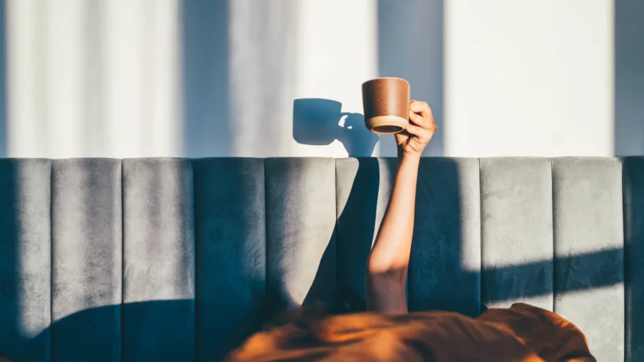 11 science-backed tactics that help when you lose that one hour of sleep this weekend