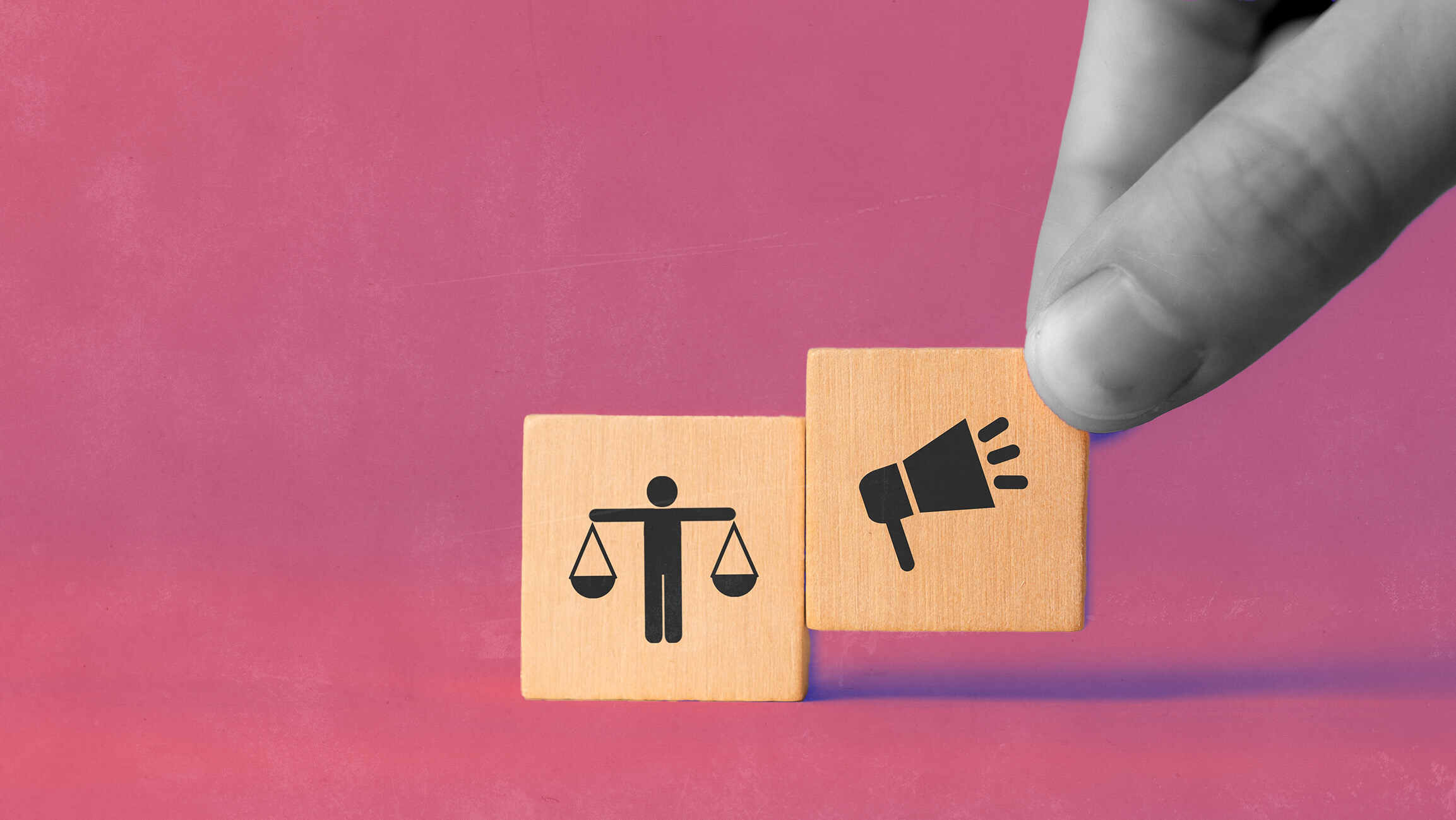 UAE cracks down on digital misconduct, urges responsible online behavior UAE cracks down on digital misconduct, urges responsible online behavior