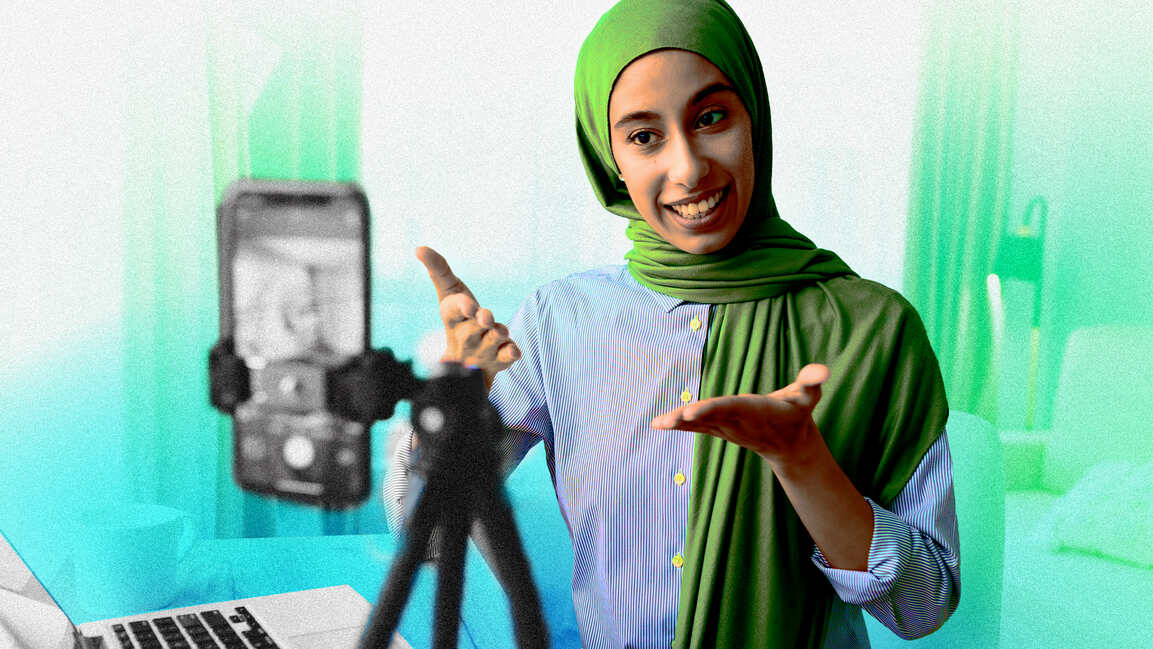 UAE requires influencers to obtain business licenses under new media law
