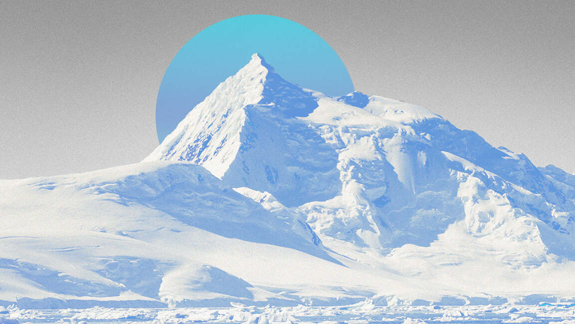 UAE’s Fatima Al Awadhi raises national flag atop Antarctica’s highest mountain