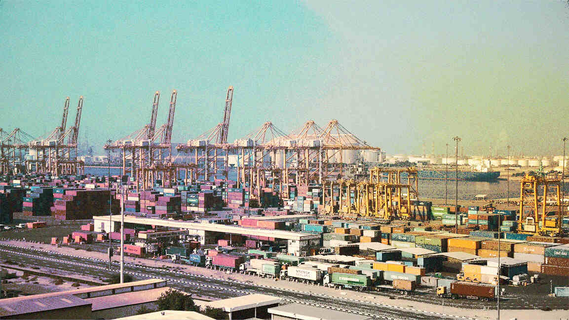 Oman and Dubai activate ‘Green Corridor’ to speed diverted cargo shipments